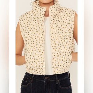 26 International Women's Floral Print Puffer Vest